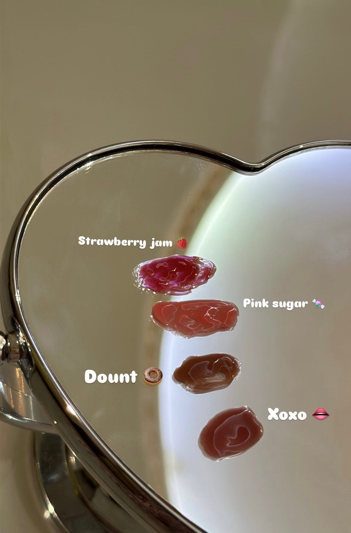 Glossy lips 👄 - الصورة 3